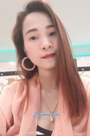 197406 - Mayura (Phung) Age: 40 - Thailand