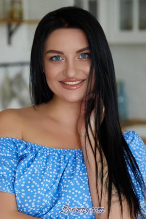 209415 - Oksana Age: 31 - Ukraine