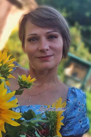 211339 - Natalia Age: 48 - Ukraine