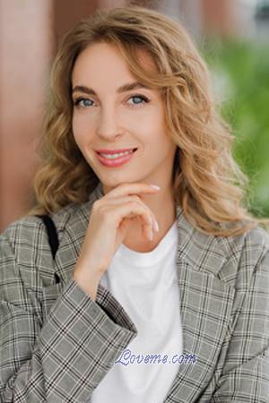 213943 - Julia Age: 28 - Ukraine