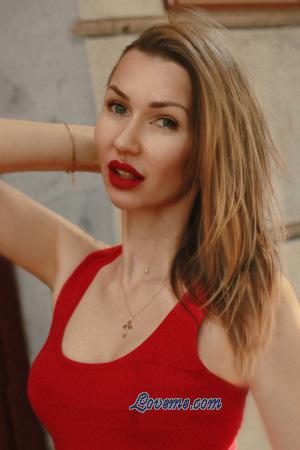 215441 - Yuliya Age: 37 - Ukraine