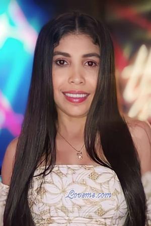 215546 - Beatriz Age: 29 - Colombia