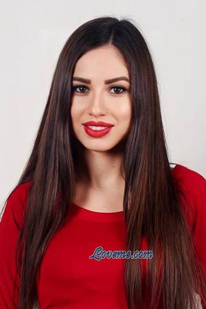 215818 - Nataliia Age: 28 - Ukraine